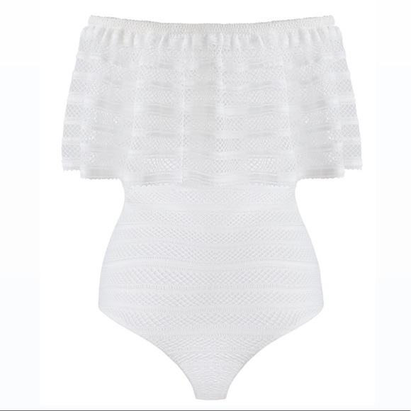 BCBGMAXAZRIA Ruffled Striped-Lace Bodysuit Off-The Shoulders White Size S NEW - Picture 3 of 5